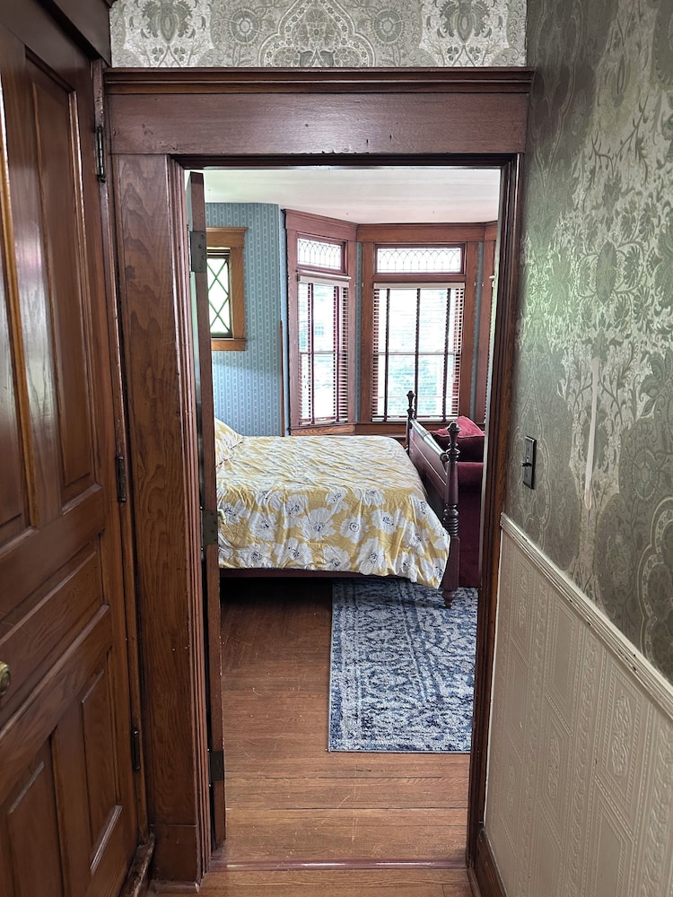Signature Double Room, Private Bathroom (6-Private Bathroom Access)