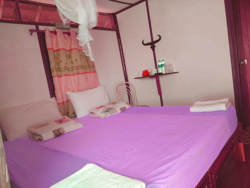 Bungalow, 1 King Bed, Lake View, Lakeside photo 3