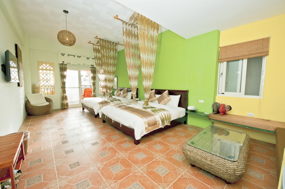 Sea view Quadruple Room - Photo 3