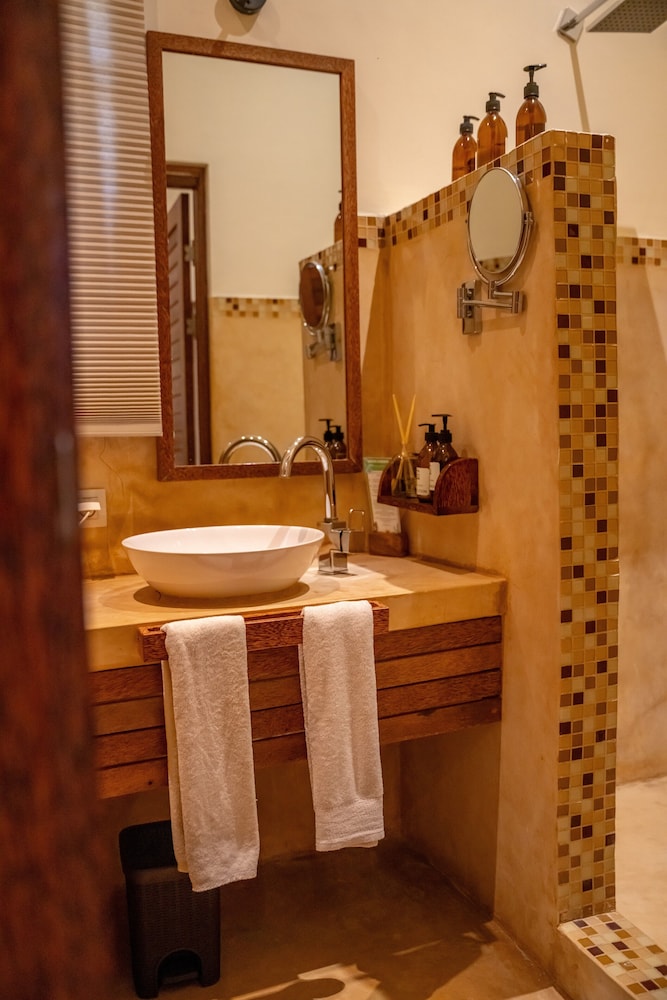 Luxury Apartment photo 3