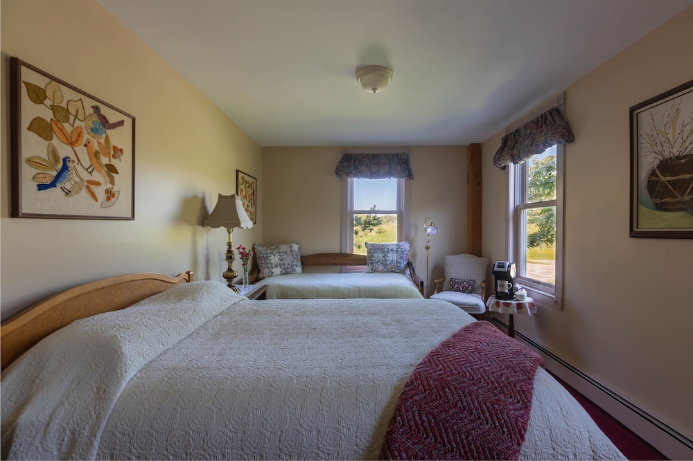 Family Room, Multiple Beds, Accessible, Private Bathroom