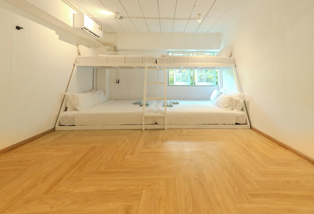 Standard Quadruple Room photo 1