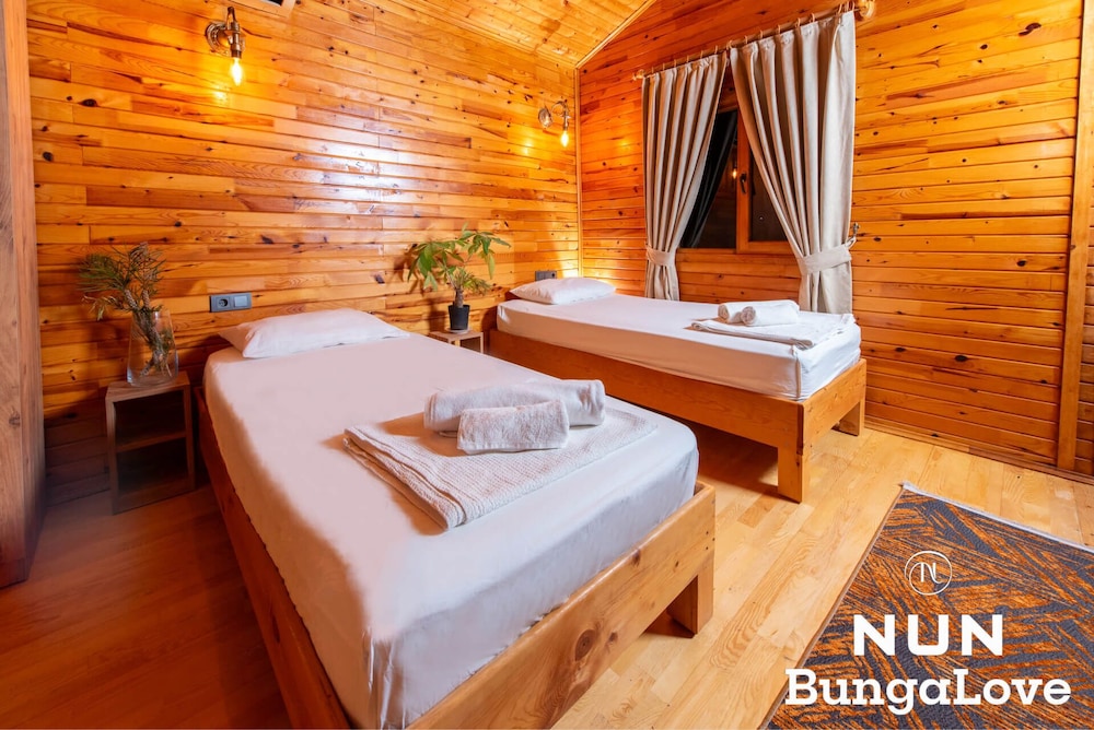 Premium Bungalow
