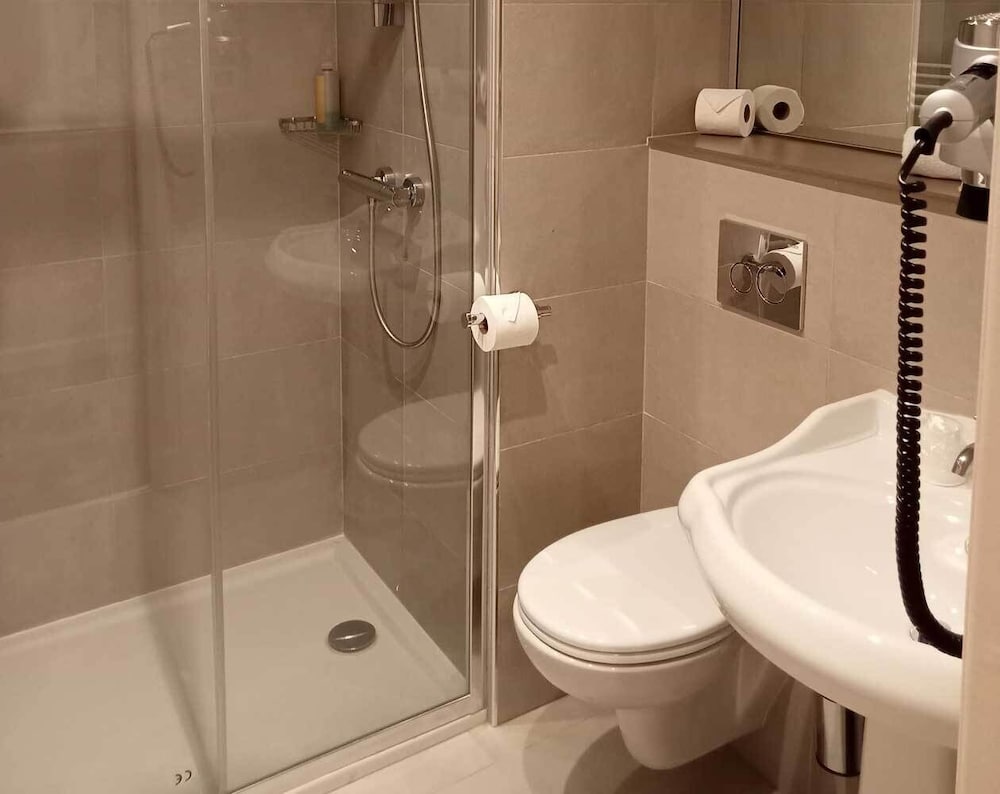 Comfort Double or Twin Room, Terrace, Sea View - Photo 6