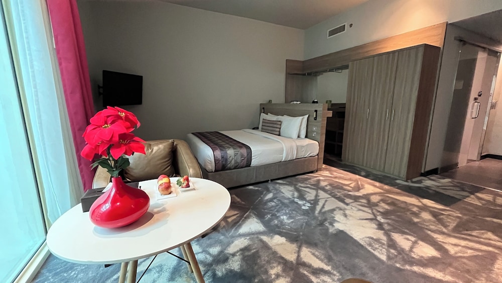 Executive Suite, 1 King Bed photo 3