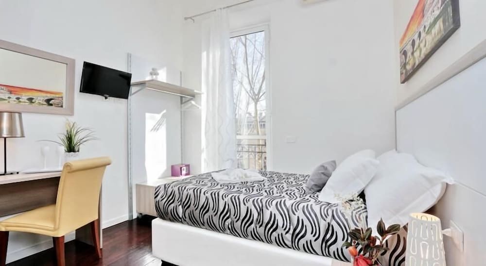Premium Single Room