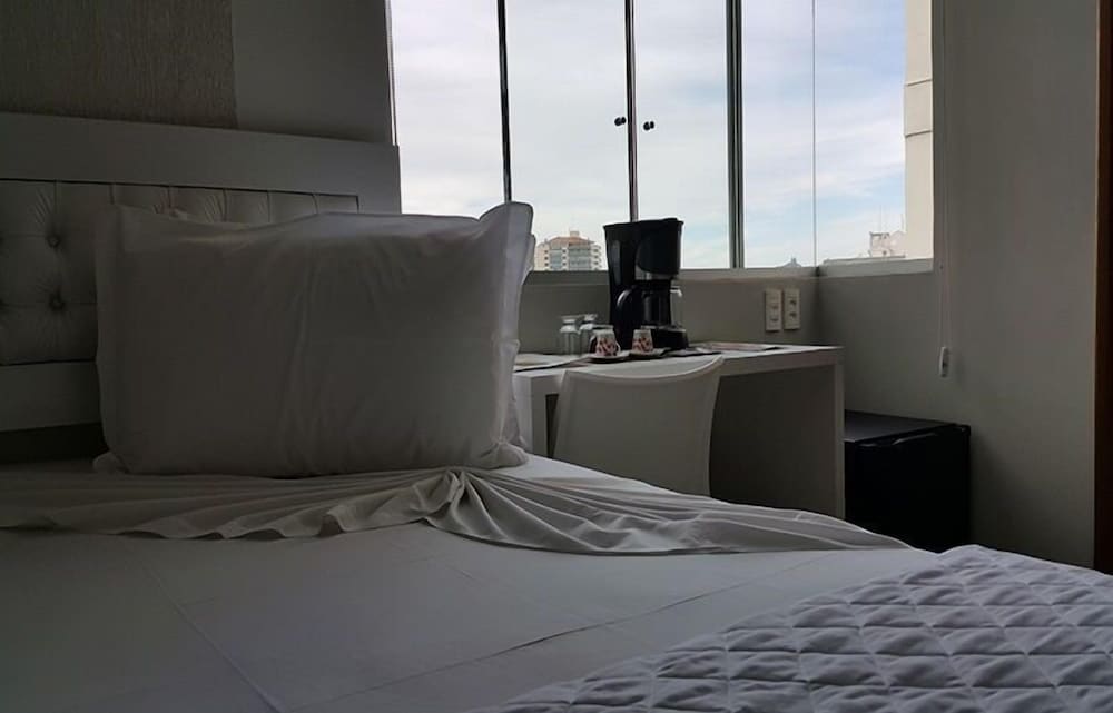 Superior Triple Room photo 2