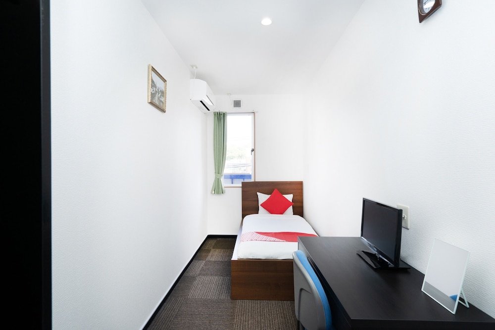 Single Room with Shared Bathroom, Non Smoking photo 2