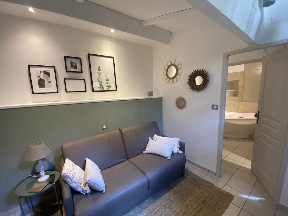 Panoramic Room photo 1