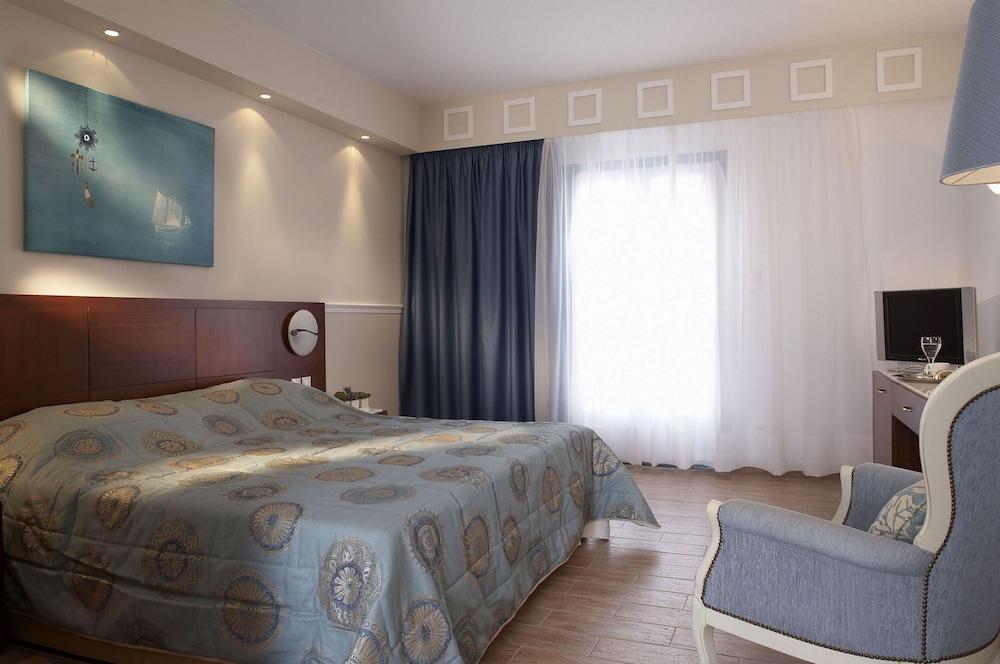 Superior Room - Photo 7