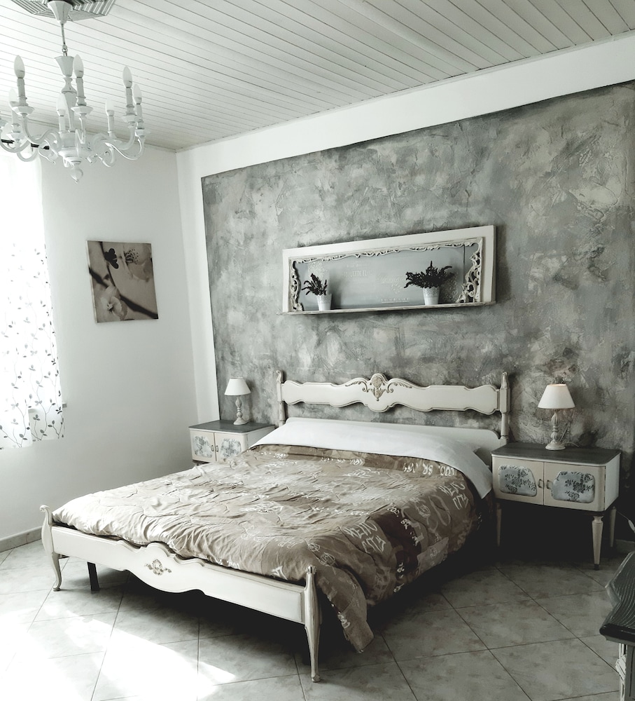 Family Triple Room, Mountain View photo 1