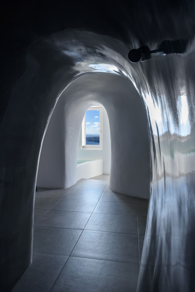 Panoramic Suite, 1 Queen Bed, Sea View - Photo 14