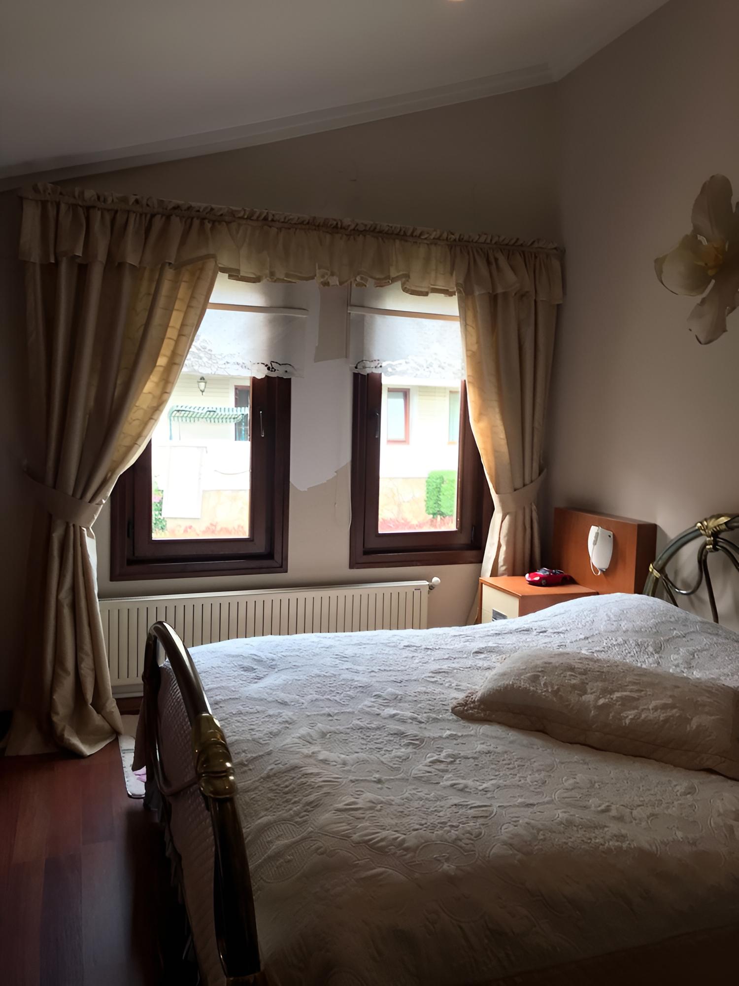 Luxury Villa photo 1