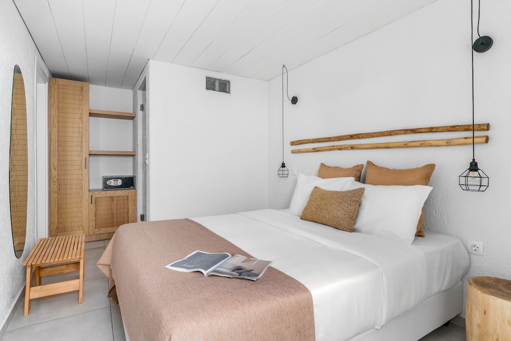 Comfort Double Room, Jetted Tub - Photo 3