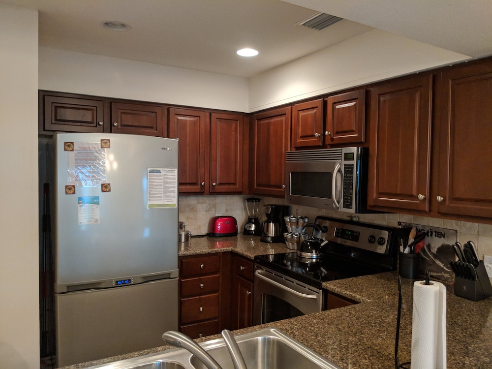 Townhome, 2 Bedrooms photo 2
