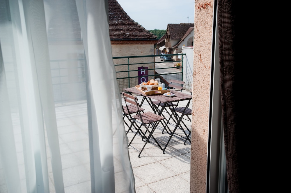 Family Triple Room, Terrace - Photo 7