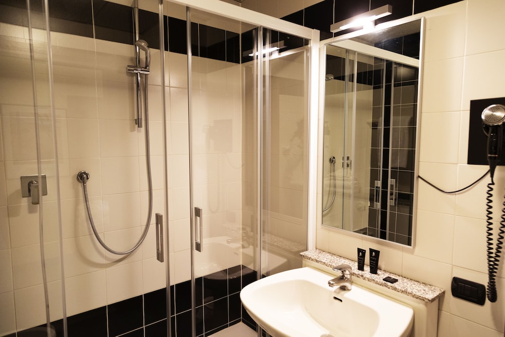 Superior Double Room - Photo 4