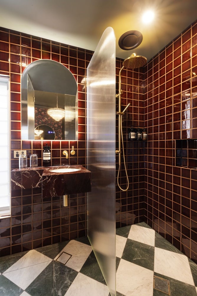 Medusa Suite with Balcony - Photo 4