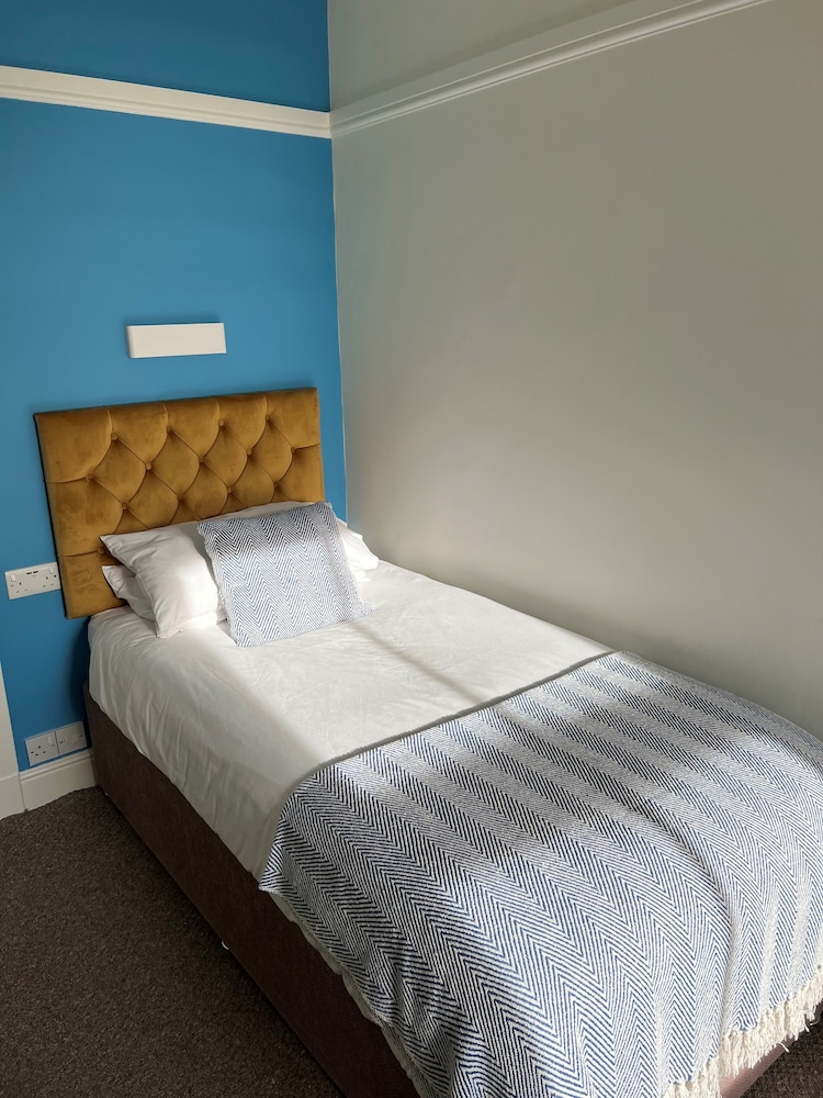 Classic Single Room, Private Bathroom, Sea View