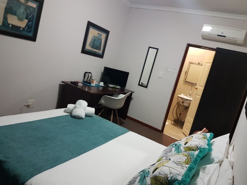 Double Room, Pool View photo 3