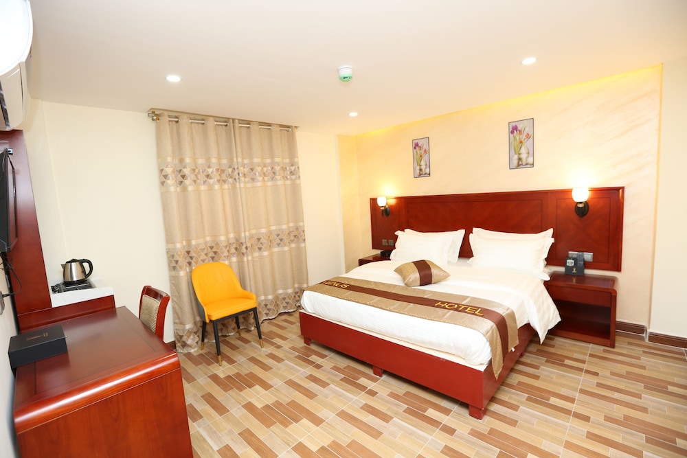 Standard Double or Twin Room, City View photo 1