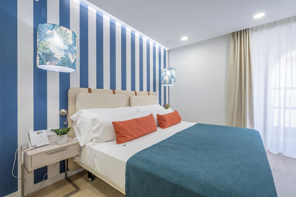 Double or Twin Room photo 2