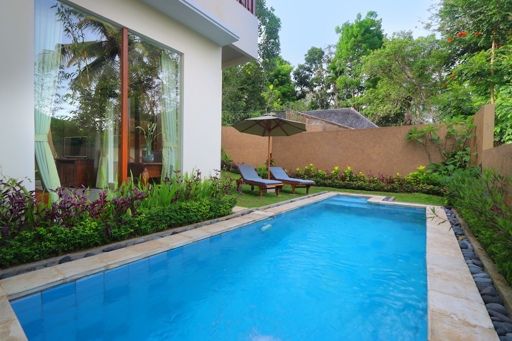 Two Bedroom Private Pool  Villa with BBQ Pit - Photo 8