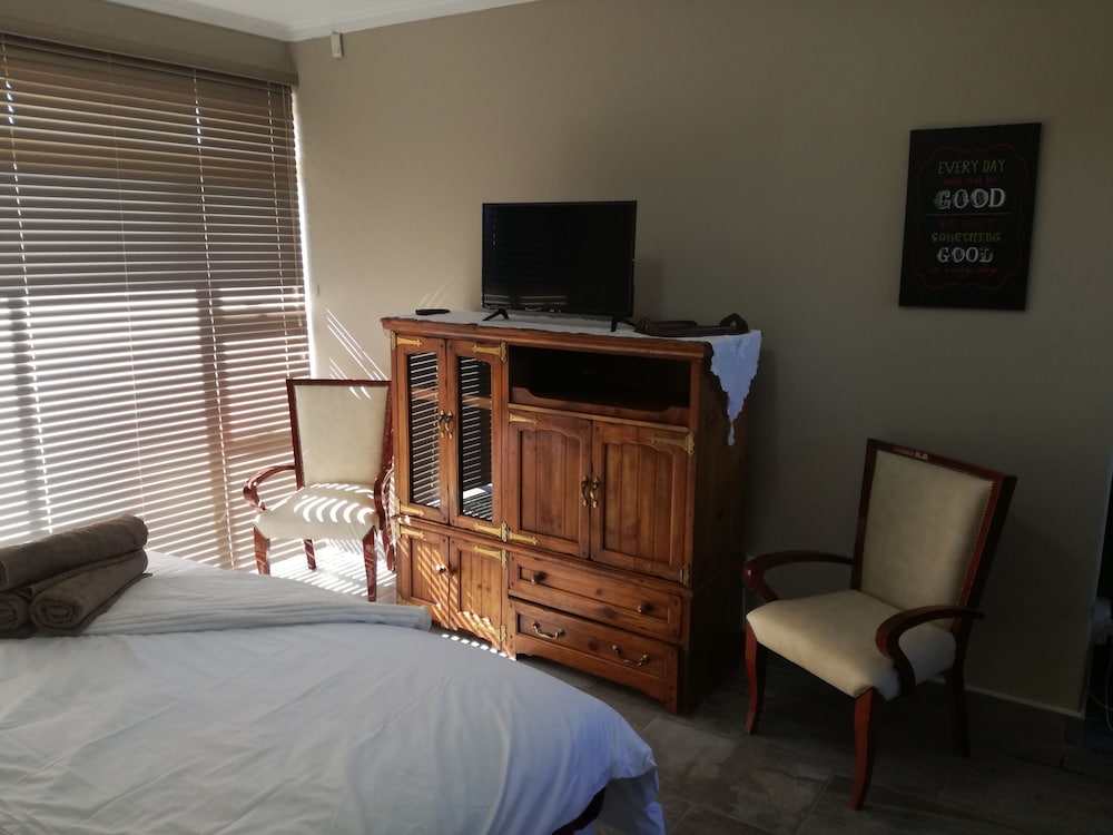 Luxury Suite photo 1