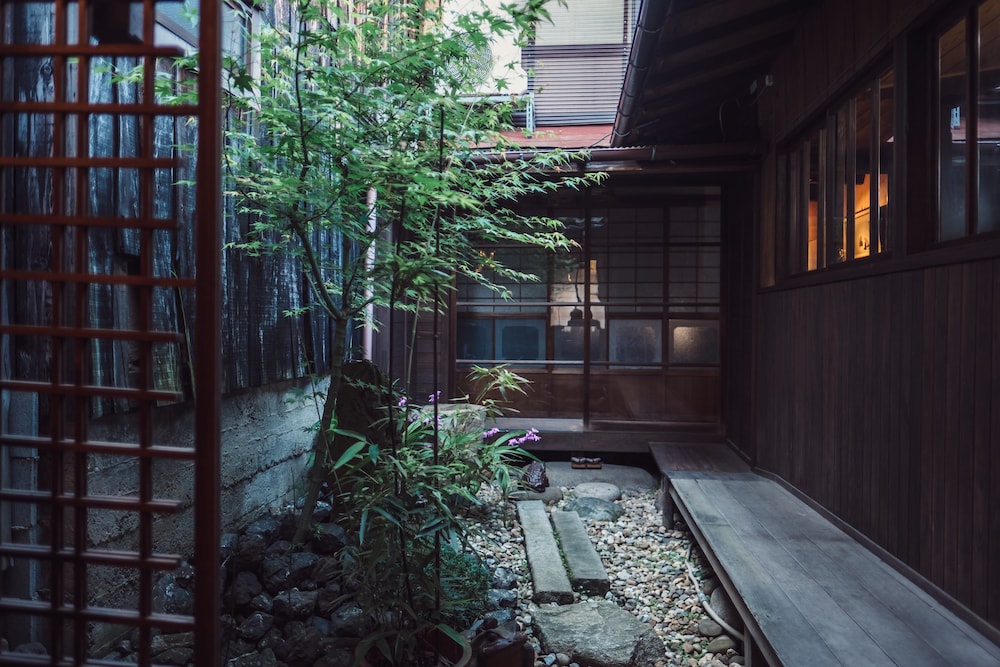 Japanese Style Twin Room with Garden View photo 1