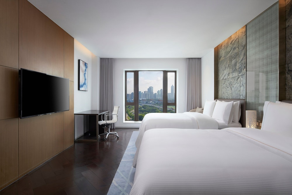 Executive Room, 1 Double Bed - Photo 1