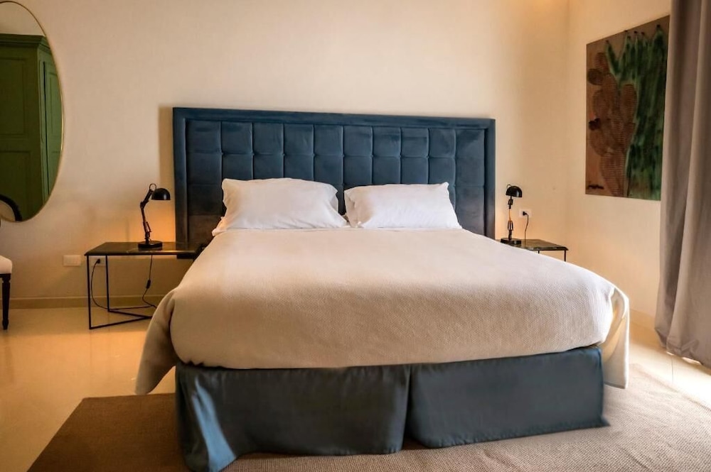 Superior Double Room, Balcony, City View