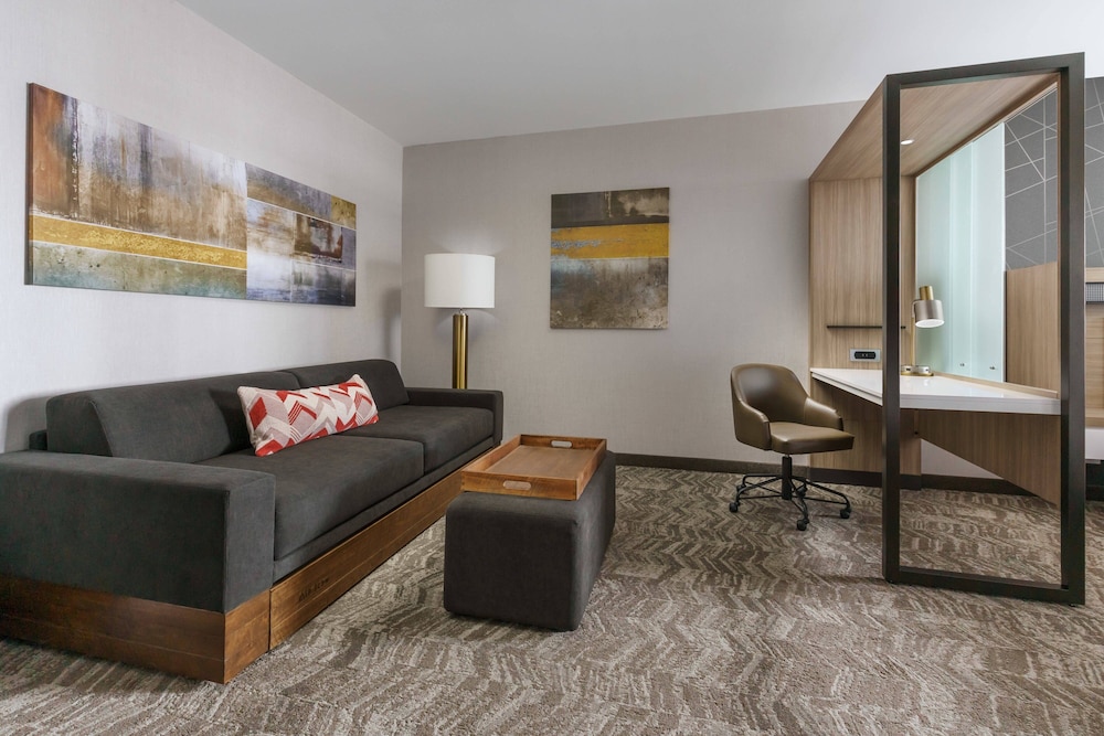 Suite, Multiple Beds - Photo 4
