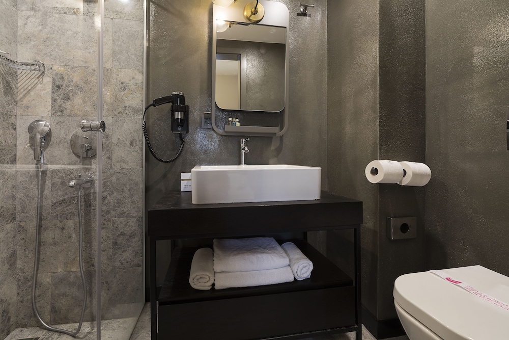 Superior Double Room, 1 Queen Bed, Non Smoking photo 3