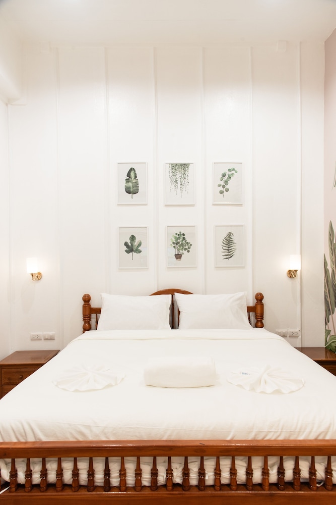 Standard Room - Photo 2