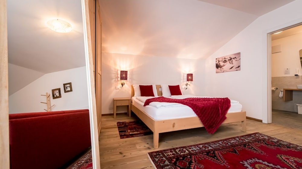 Standard Studio Suite, City View