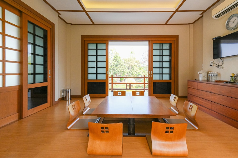 Villa Three Bedroom Japanese - Photo 12