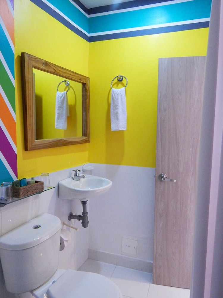 City Room, 1 Double Bed, Balcony, City View - Photo 6