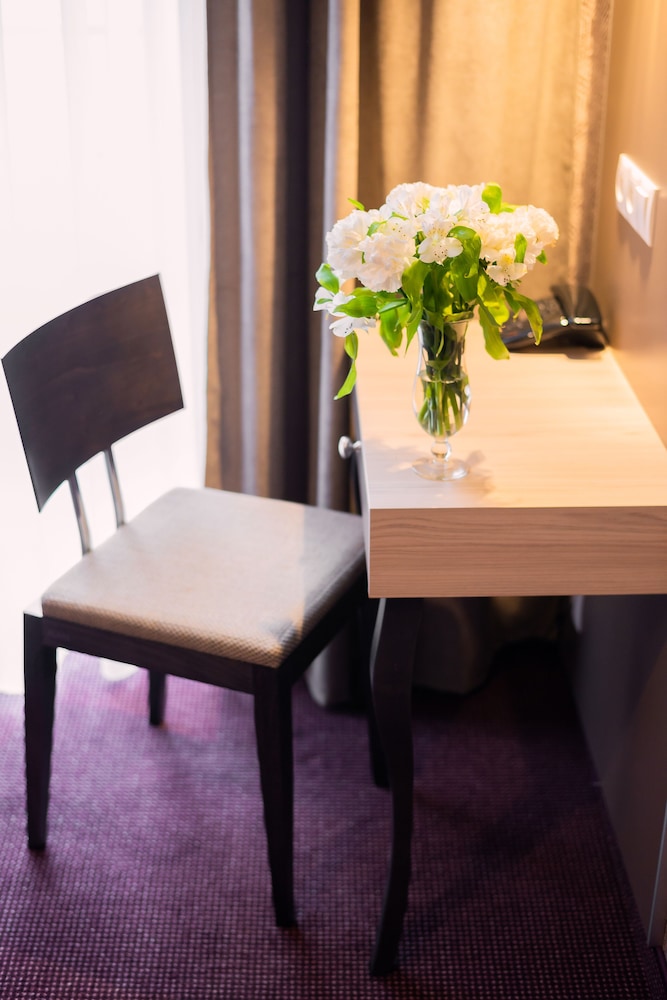 Standard Double Room - Photo 6