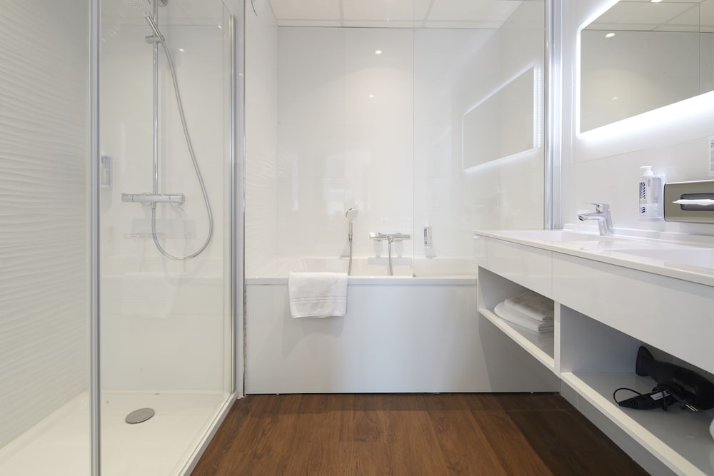 Prestige Suite - Photo 2