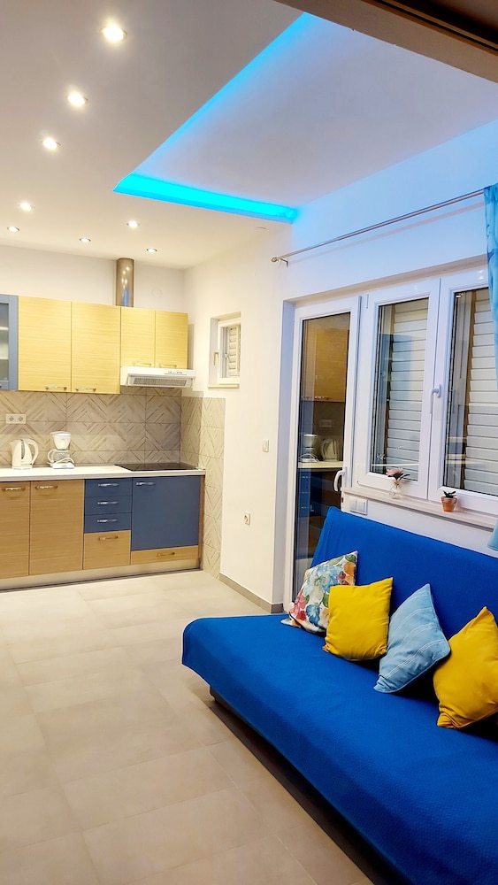 Superior Apartment photo 3