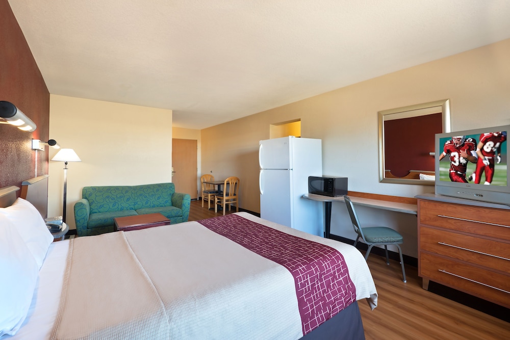 Superior Room, 1 King Bed, Smoking