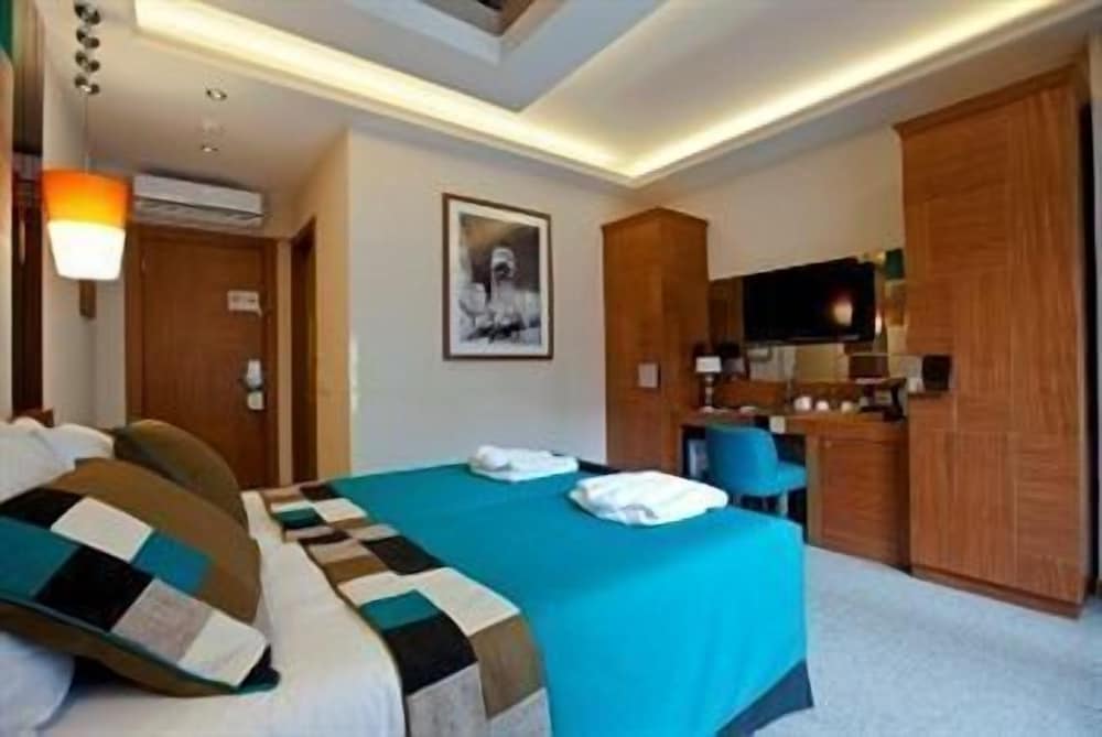 Double or Twin Room photo 1