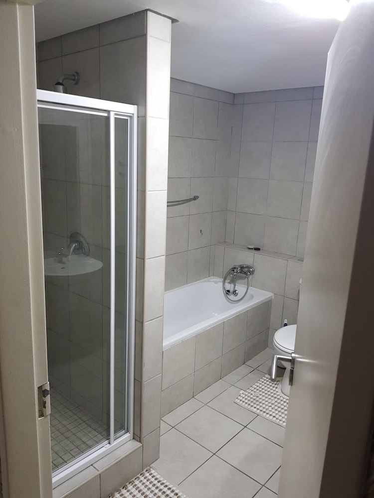 Family Apartment, Multiple Beds, Non Smoking photo 3