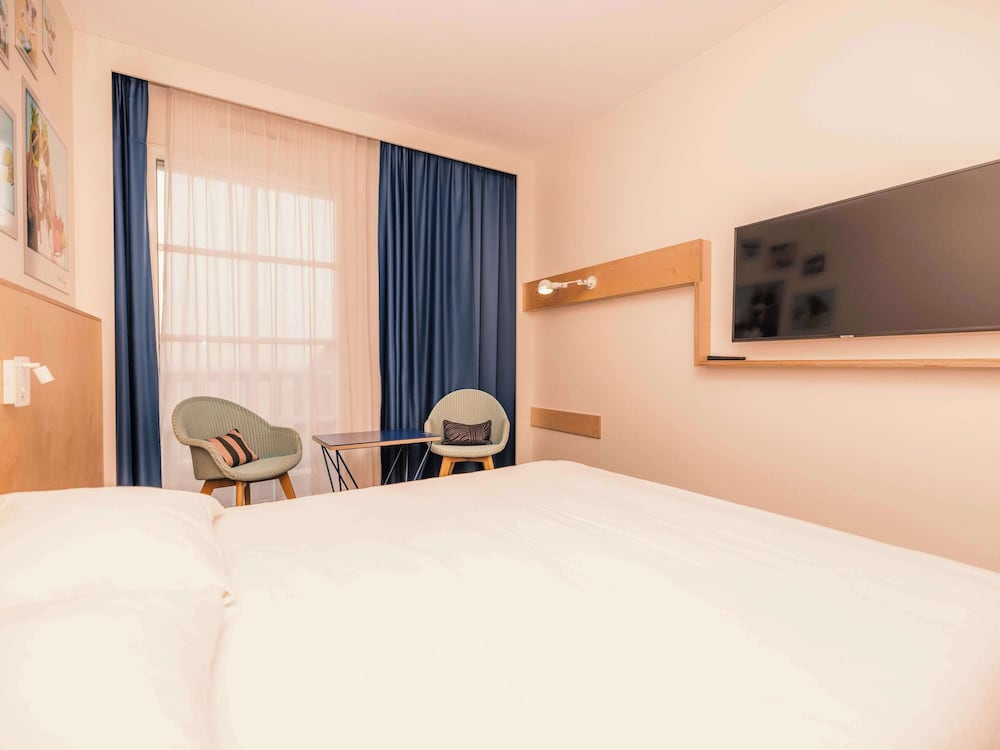 Standard Room, 1 Double Bed, Sea View - Photo 2