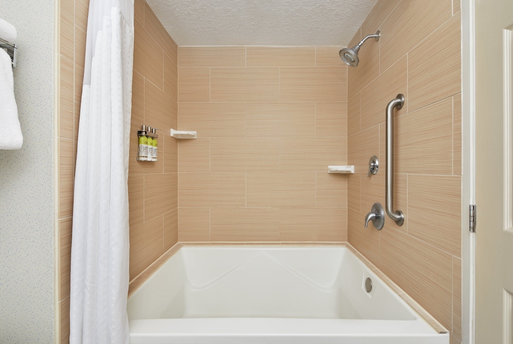 Suite, 1 King Bed (Additional Living Area) - Photo 7
