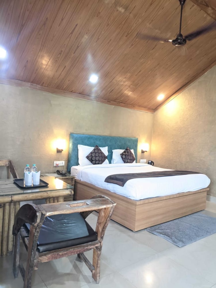 Deluxe Room (First Floor) photo 3