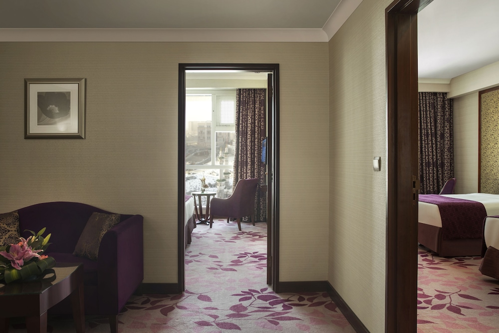 Family Suite, 2 Bedrooms (Partial Haram View) - Photo 5