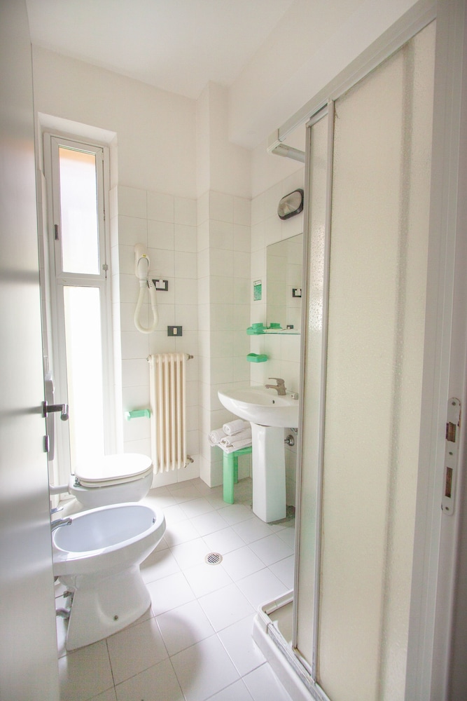 Classic Single Room