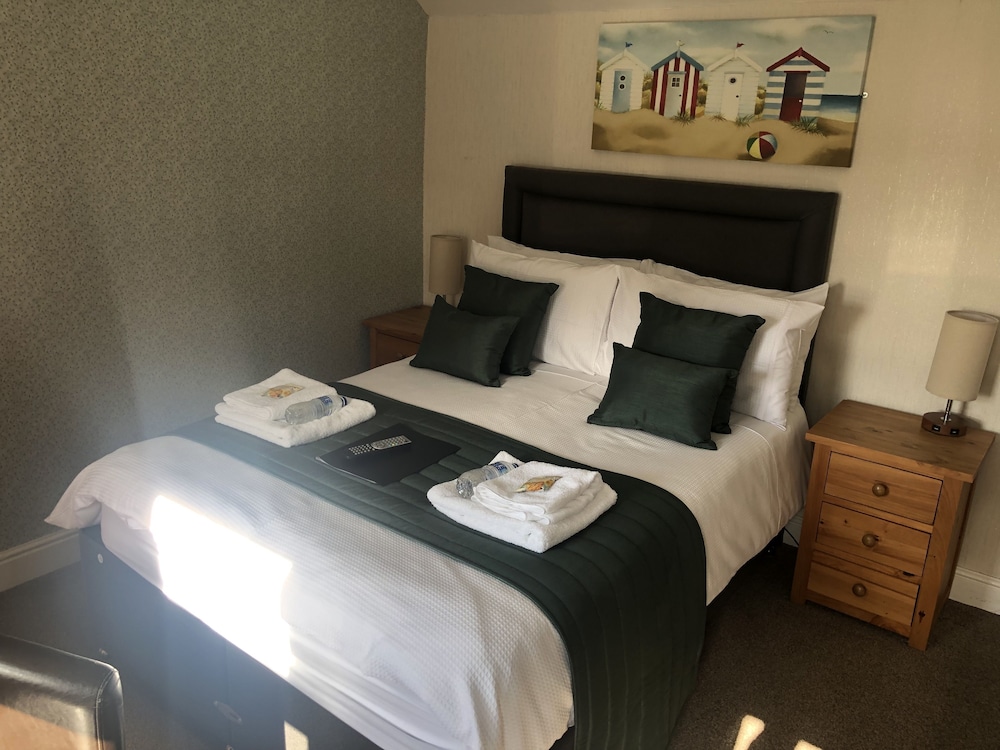 Standard Double Room (Upper Floor) photo 2