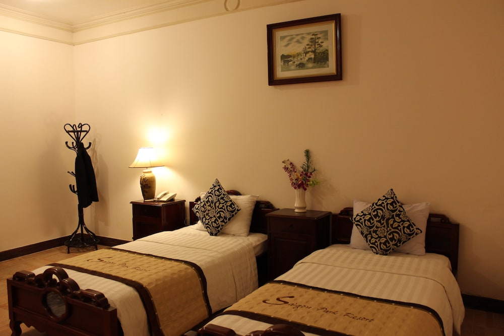 Deluxe Twin Room photo 3
